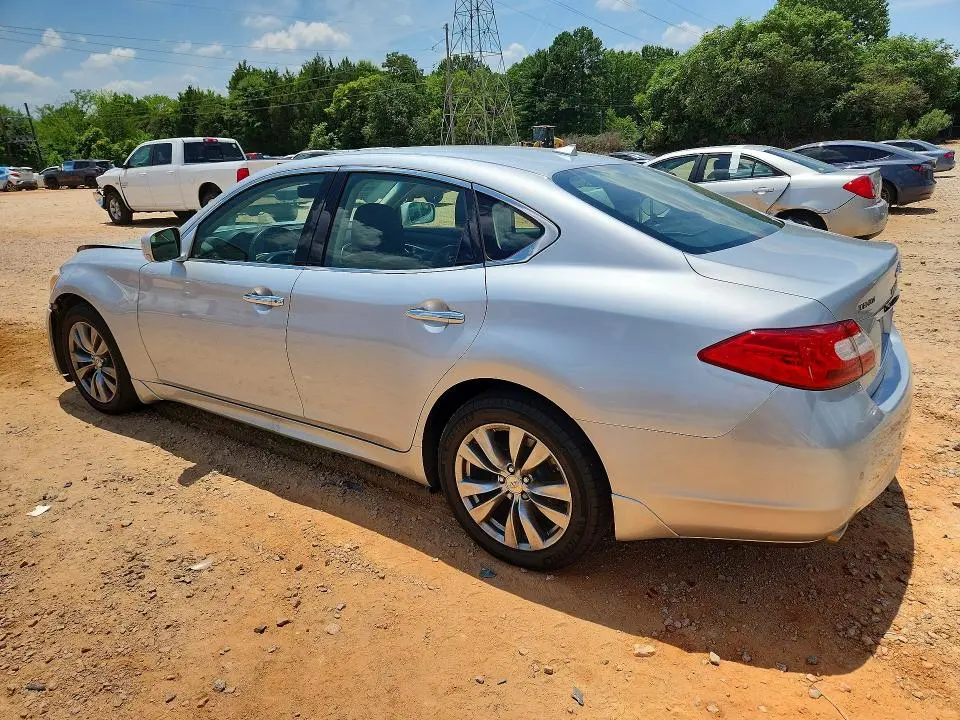 2013 INFINITI M37 X  