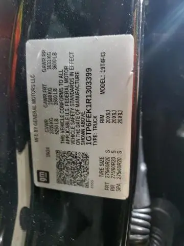 2024 GMC CANYON DENALI  