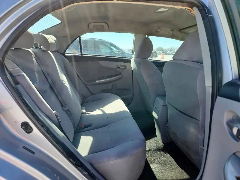 2011 TOYOTA COROLLA LE  