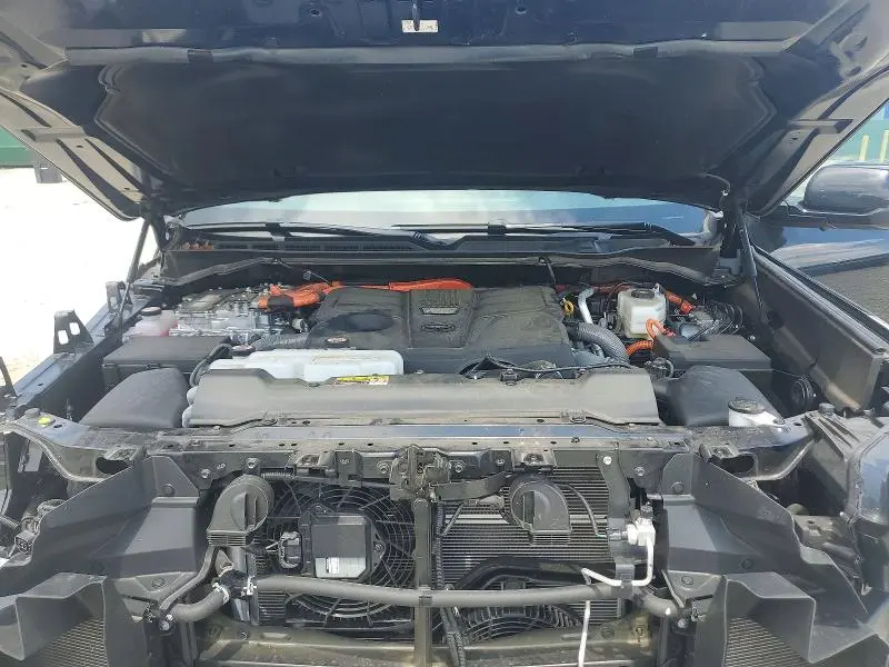 2025 TOYOTA SEQUOIA LIMITED  