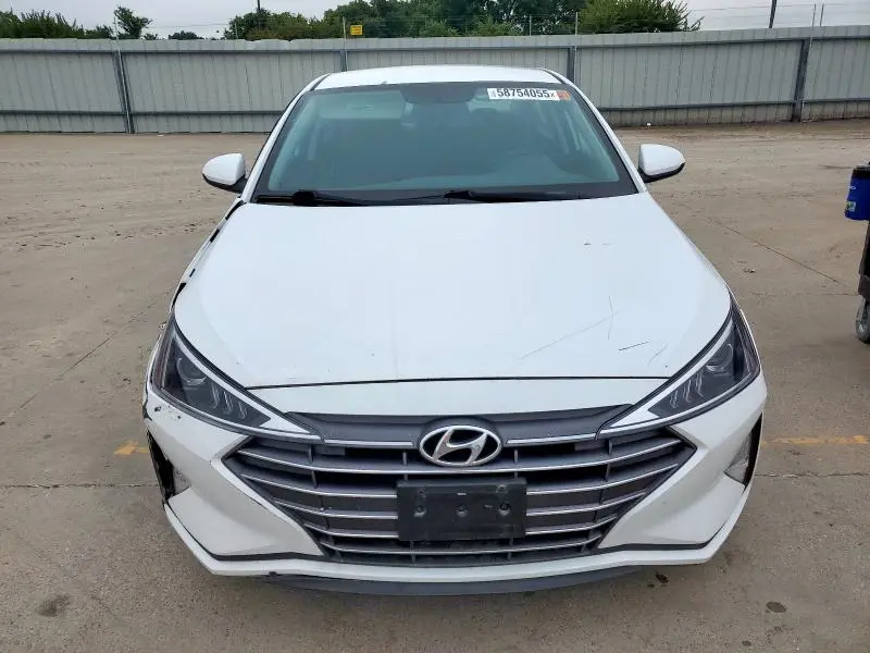 2019 HYUNDAI ELANTRA SE  