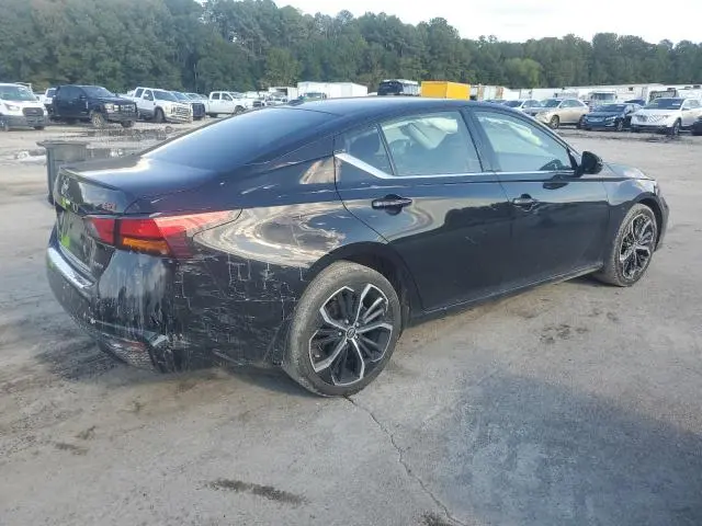 2023 NISSAN ALTIMA SR  