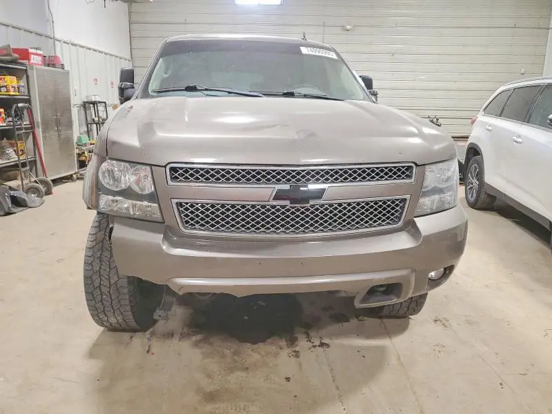 2013 CHEVROLET SUBURBAN K1500 LT  