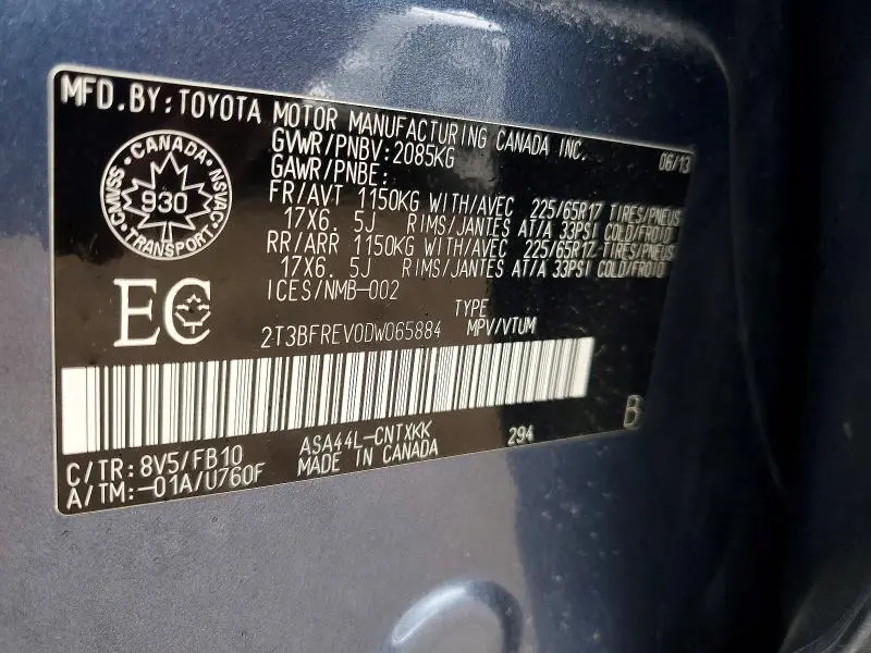 2013 TOYOTA RAV4 LE  