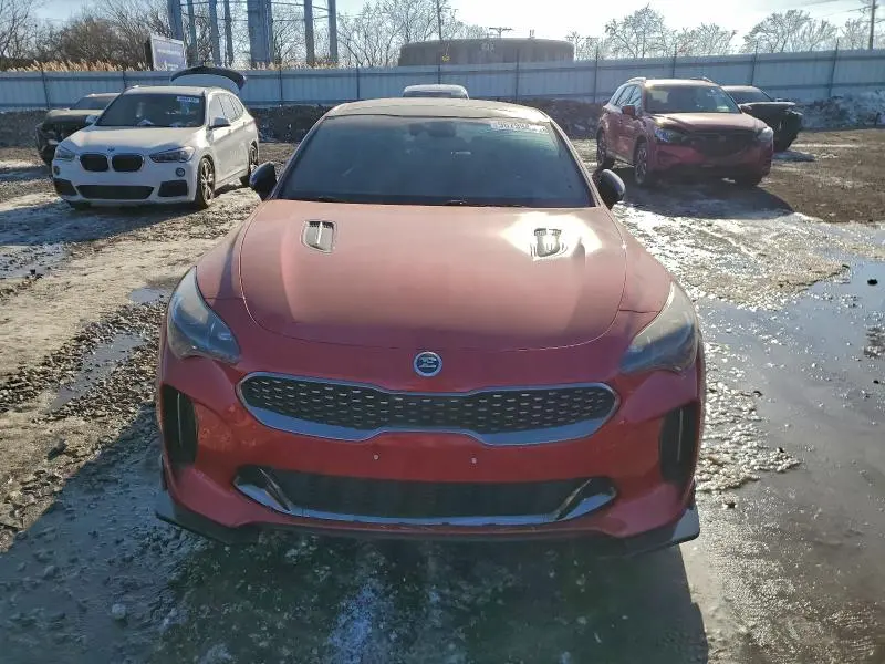 2018 KIA STINGER GT2  