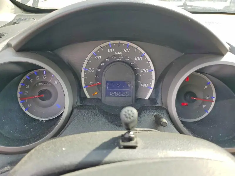 2010 HONDA FIT   