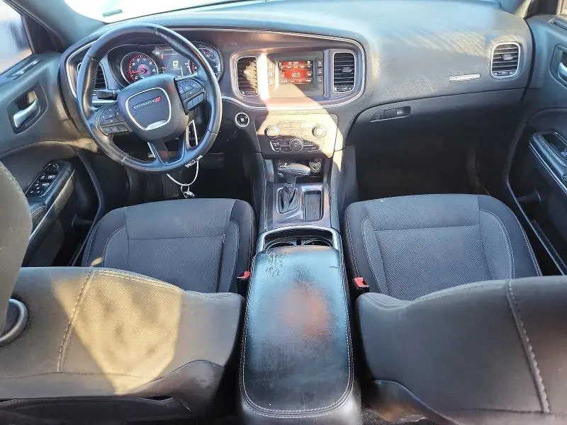 2015 DODGE CHARGER SE  