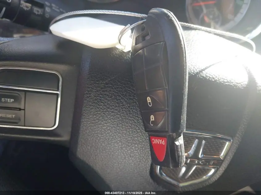 2011 DODGE GRAND CARAVAN EXPRESS