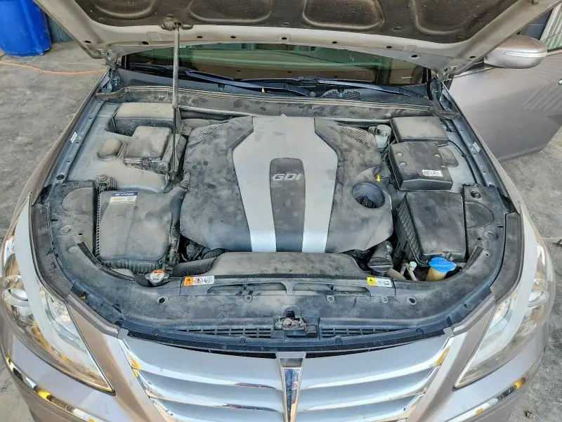 2013 HYUNDAI GENESIS 3.8L  