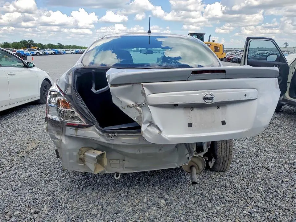 2019 NISSAN VERSA S PLUS  