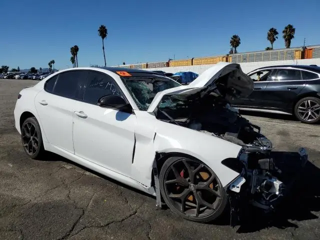 2020 ALFA ROMEO GIULIA   