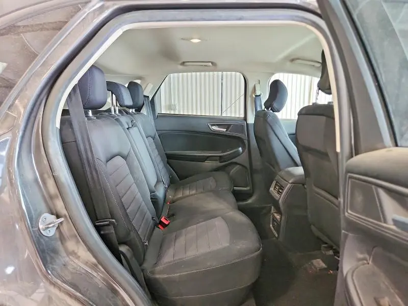2016 FORD EDGE SE  