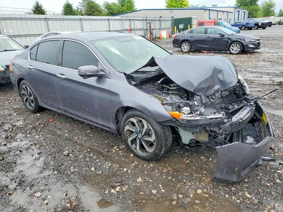 2017 HONDA ACCORD EX  