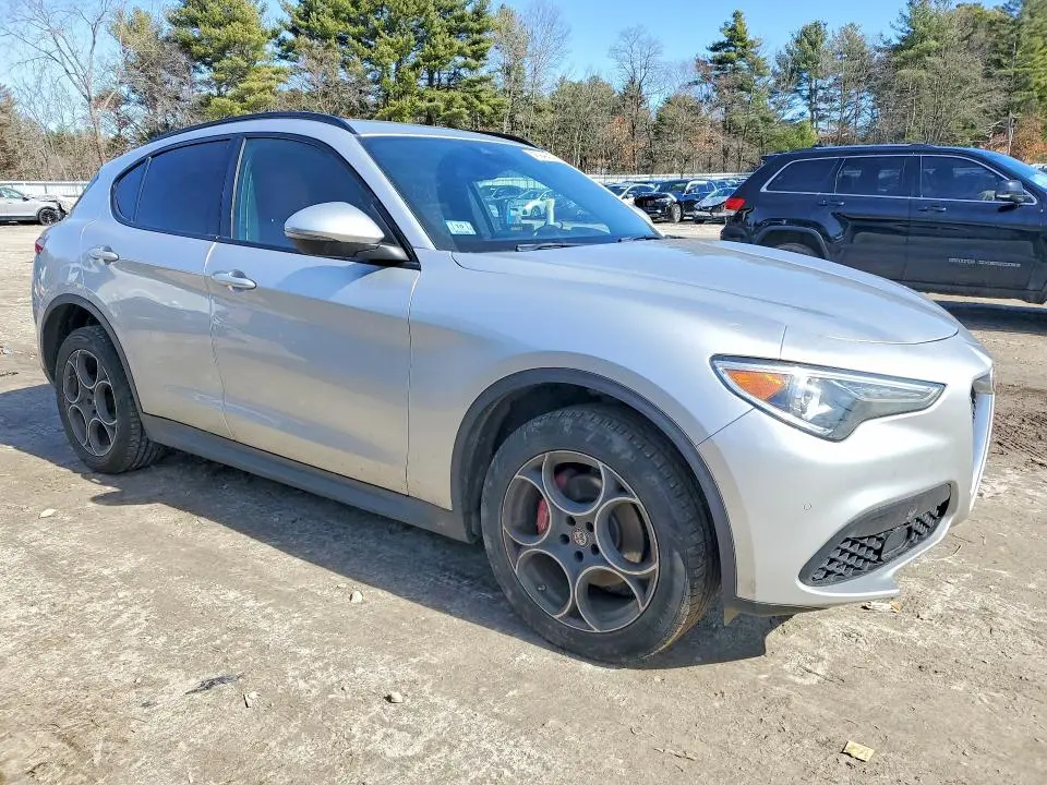 2018 ALFA ROMEO STELVIO TI SPORT  