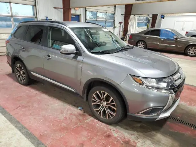 2016 MITSUBISHI OUTLANDER SE