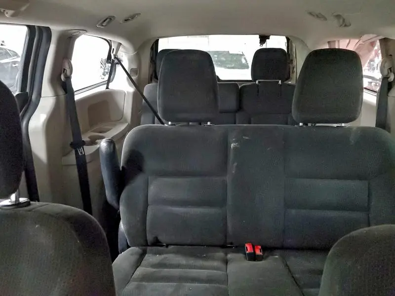 2015 DODGE GRAND CARAVAN SE  