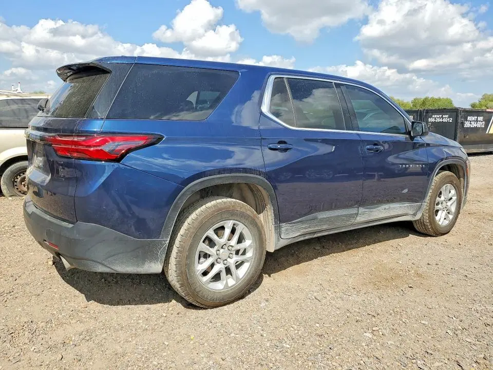 2023 CHEVROLET TRAVERSE LS  