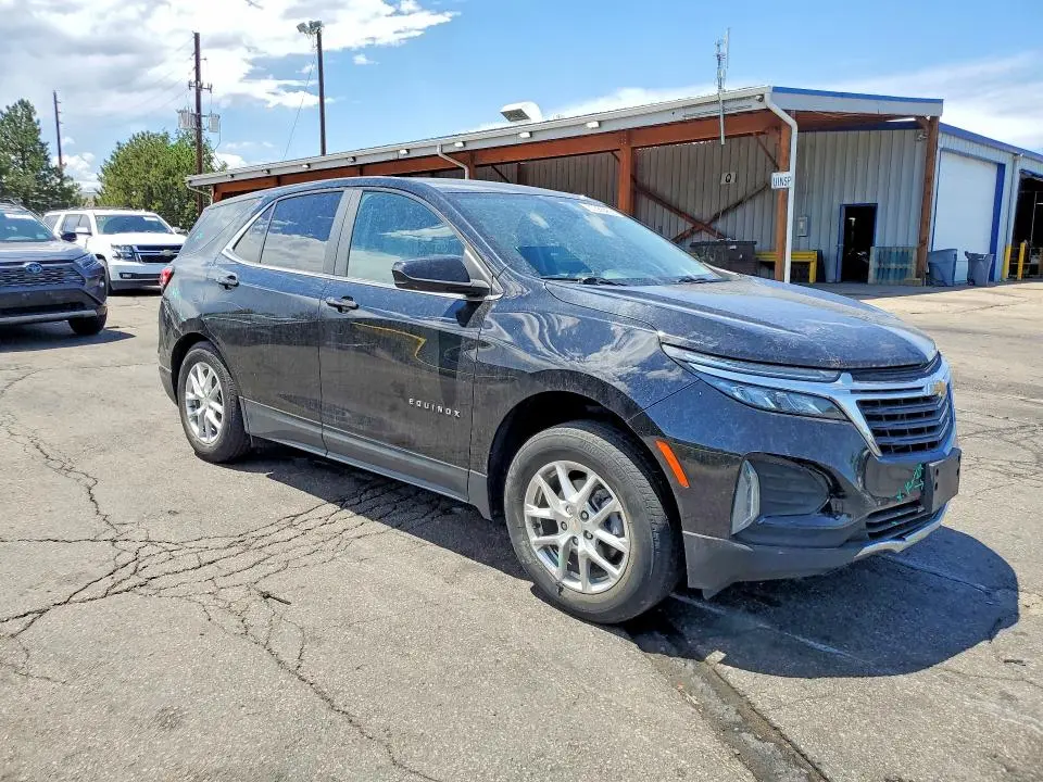 2023 CHEVROLET EQUINOX LT  