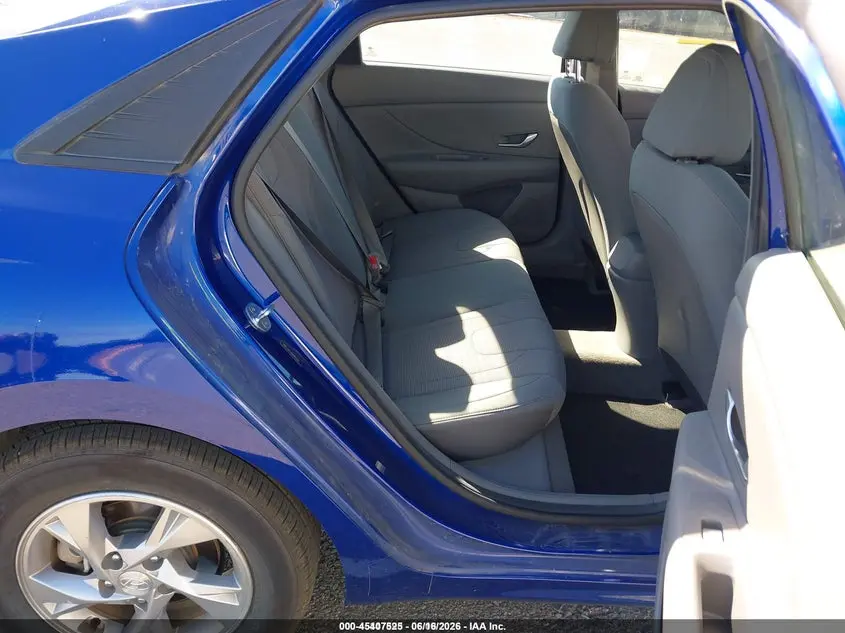 2021 HYUNDAI ELANTRA SE