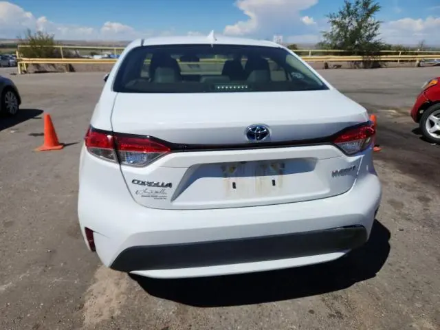 2022 TOYOTA COROLLA LE  