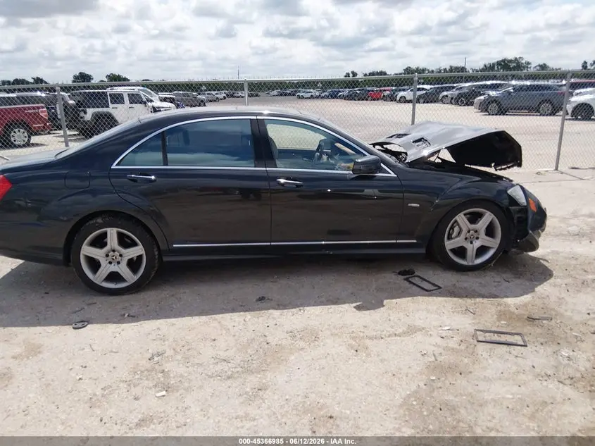 2012 MERCEDES-BENZ S 550  