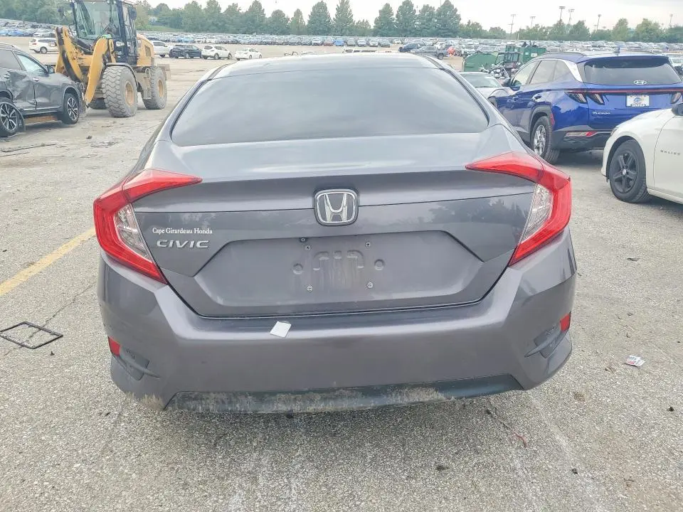 2018 HONDA CIVIC LX  