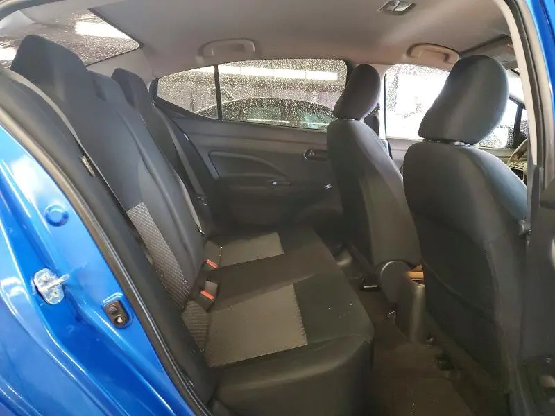 2024 NISSAN VERSA S  