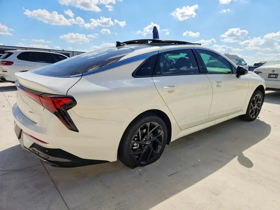 2026 KIA K5 GT LINE  
