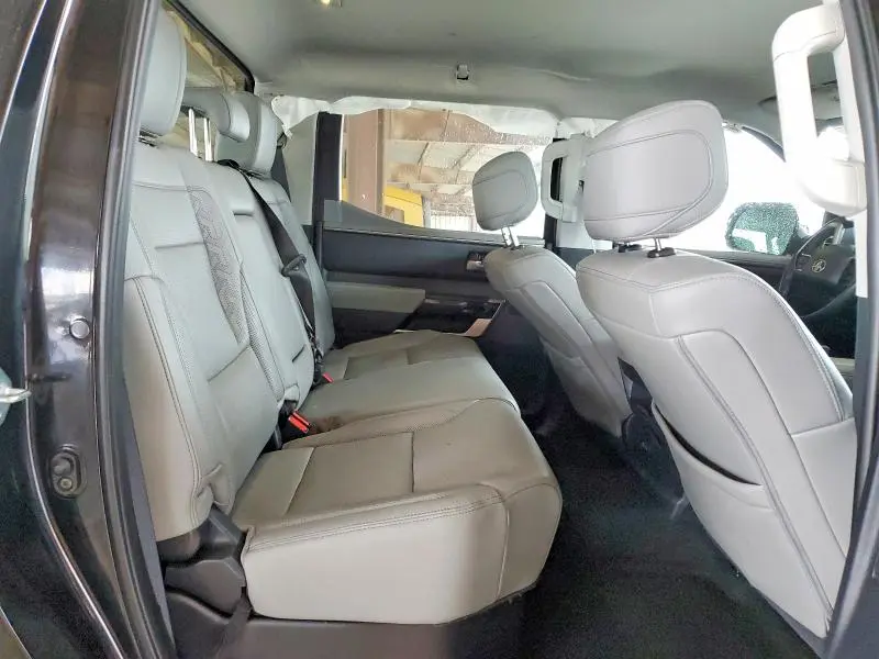 2022 TOYOTA TUNDRA CREWMAX LIMITED  