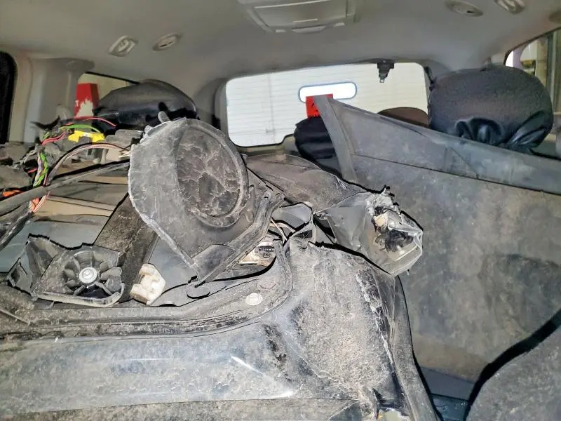 2010 CHRYSLER TOWN & COUNTRY TOURING  