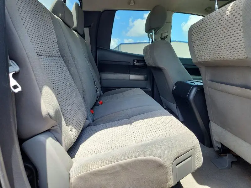2011 TOYOTA TUNDRA DOUBLE CAB SR5  