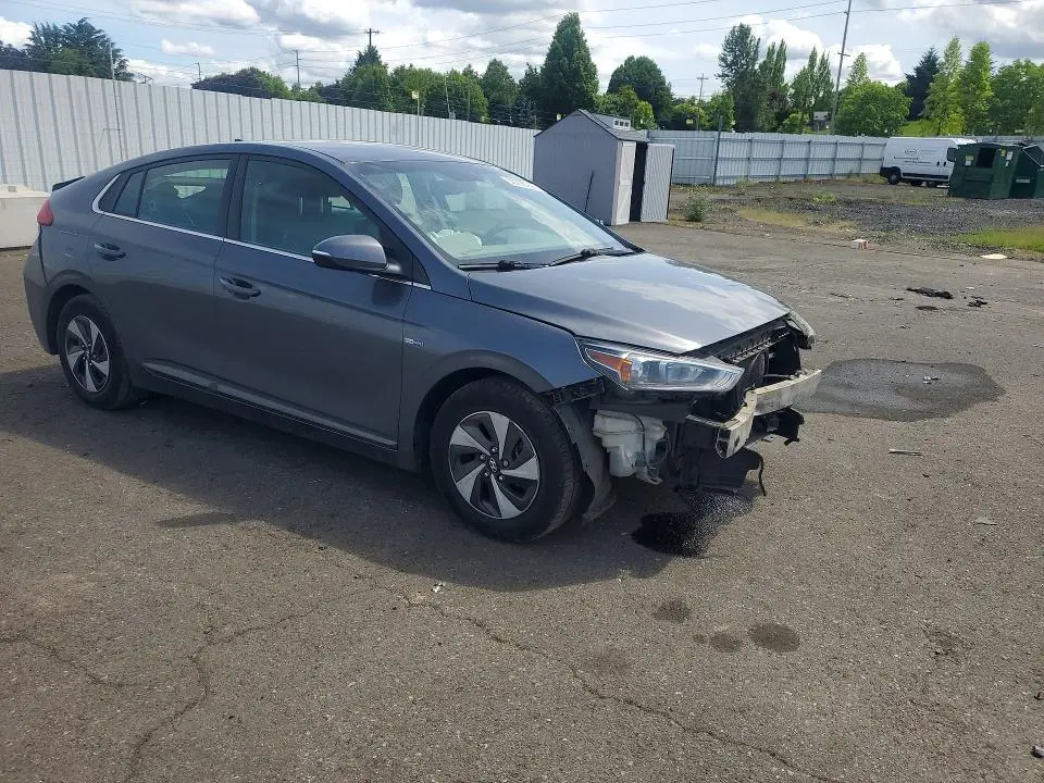 2017 HYUNDAI IONIQ SEL  