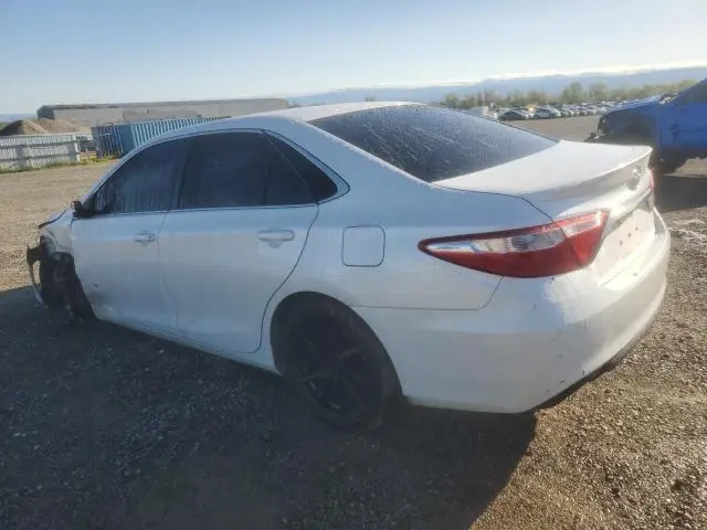 2016 TOYOTA CAMRY LE  