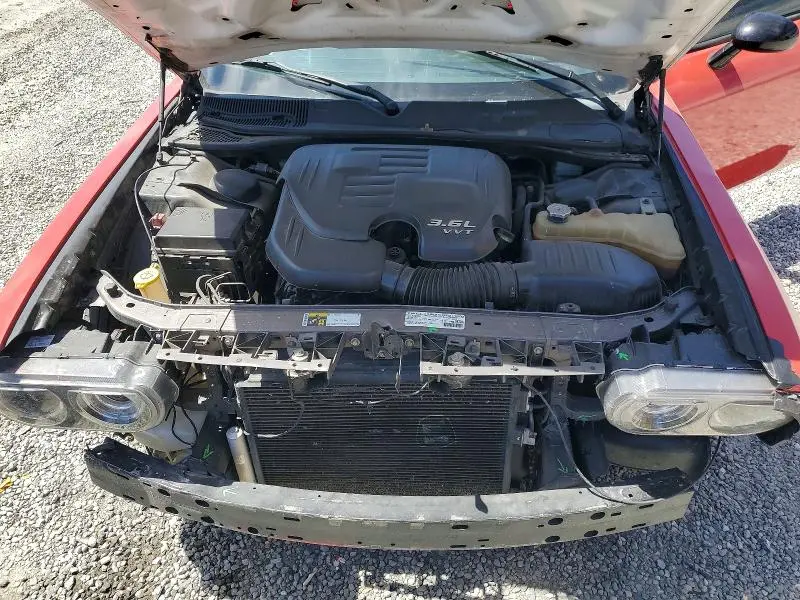 2014 DODGE CHALLENGER SXT  