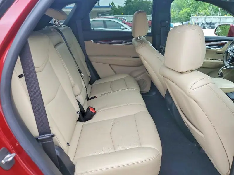 2018 CADILLAC XT5 PREMIUM LUXURY  