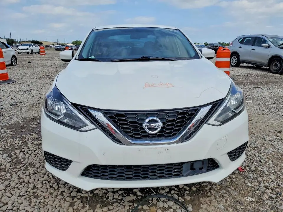 2018 NISSAN SENTRA SV  