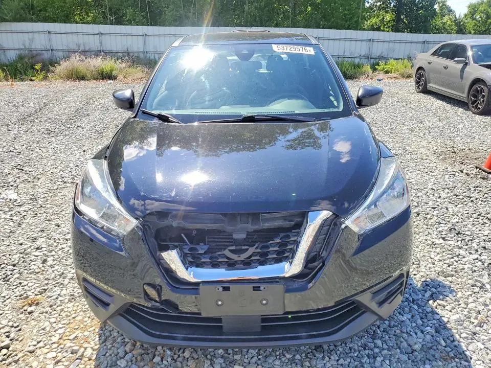 2020 NISSAN KICKS S  