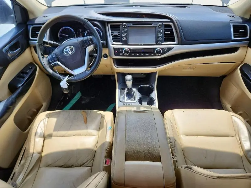 2014 TOYOTA HIGHLANDER XLE  