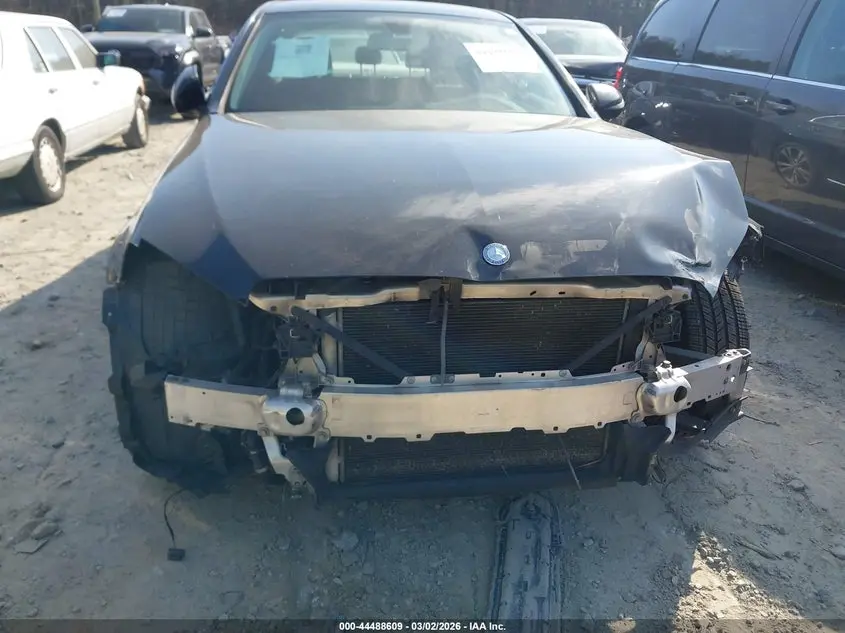 2017 MERCEDES-BENZ C 300  