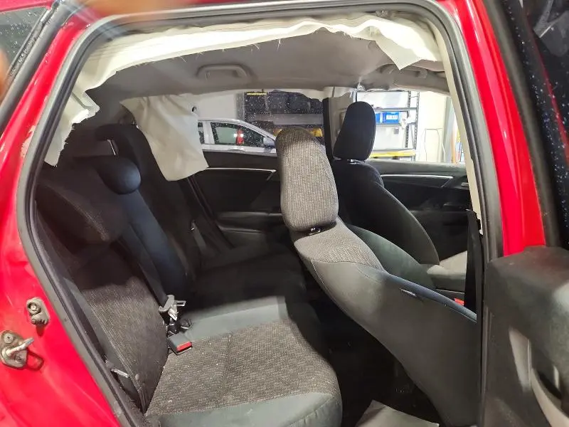 2016 HONDA FIT LX  