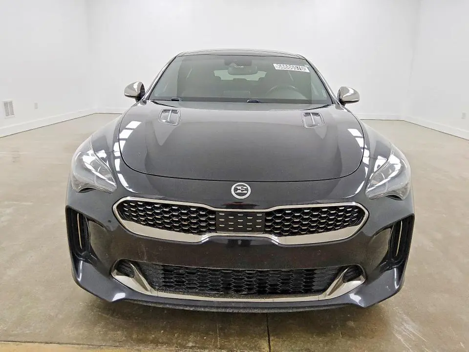 2020 KIA STINGER GT1  