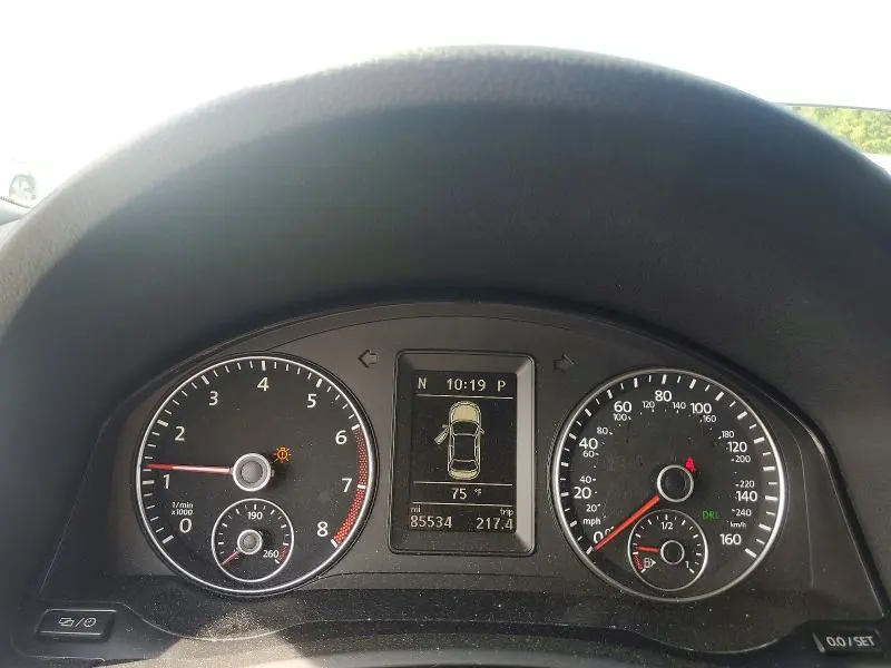 2013 VOLKSWAGEN EOS KOMFORT  