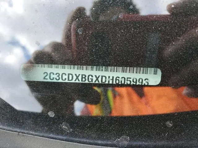 2013 DODGE CHARGER SE  