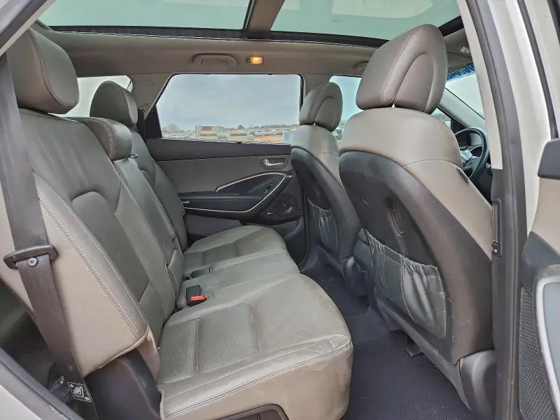 2017 HYUNDAI SANTA FE SE ULTIMATE  