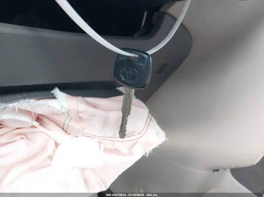 2014 TOYOTA SIENNA L V6 7 PASSENGER