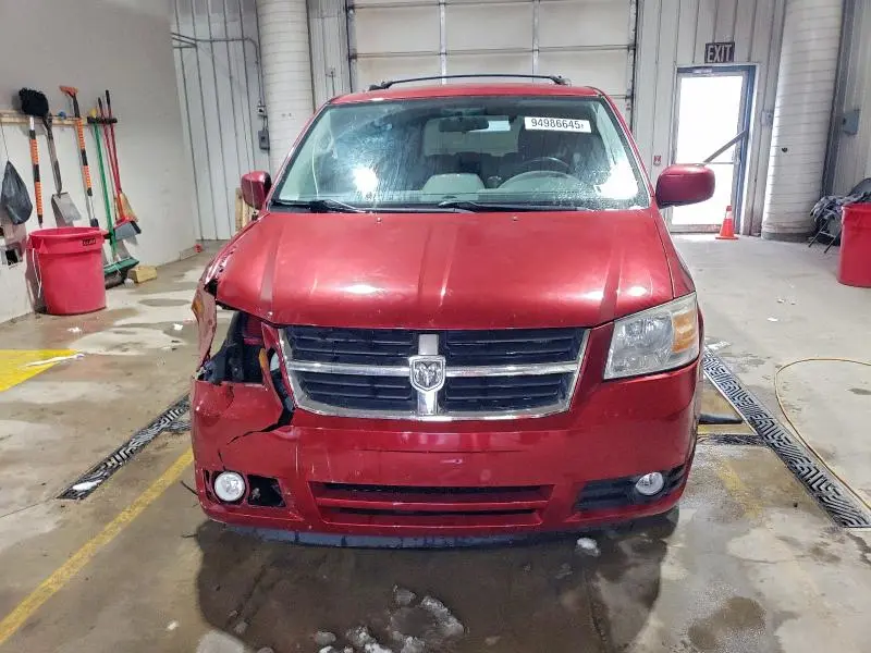 2010 DODGE GRAND CARAVAN SXT  