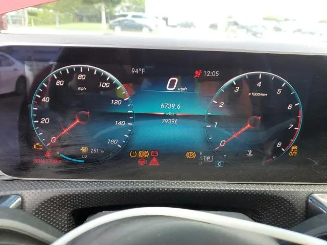 2019 MERCEDES-BENZ A 220  