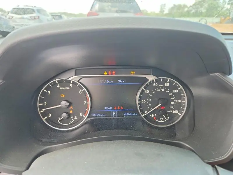 2025 NISSAN ALTIMA SV  