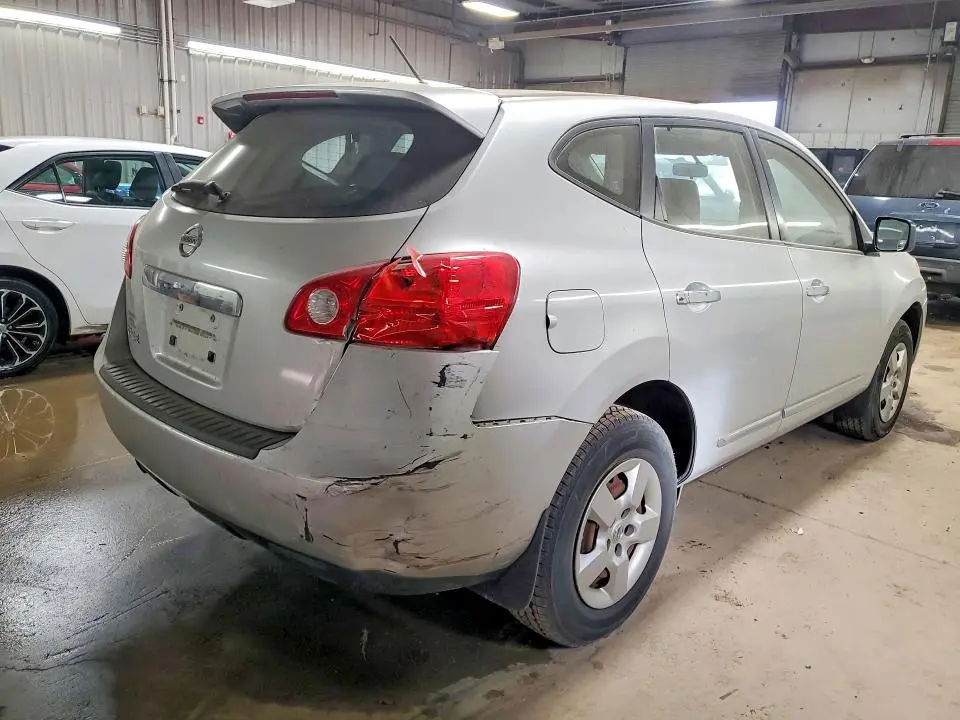 2011 NISSAN ROGUE S  