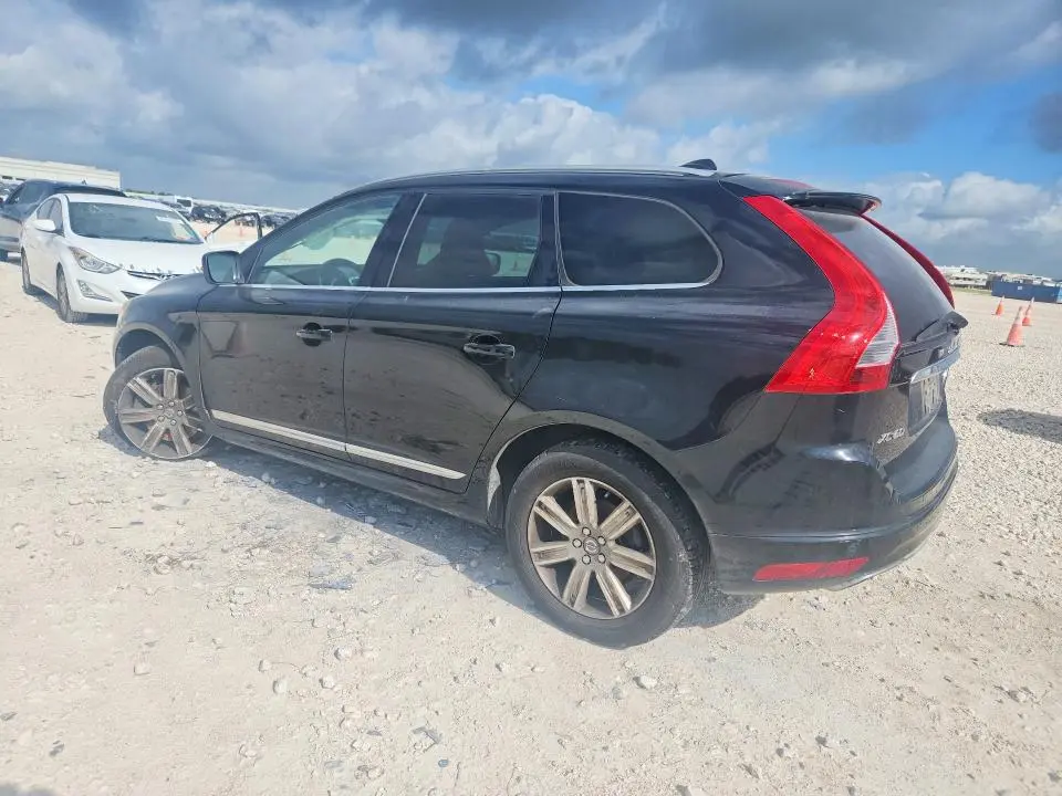 2017 VOLVO XC60 T5 INSCRIPTION  